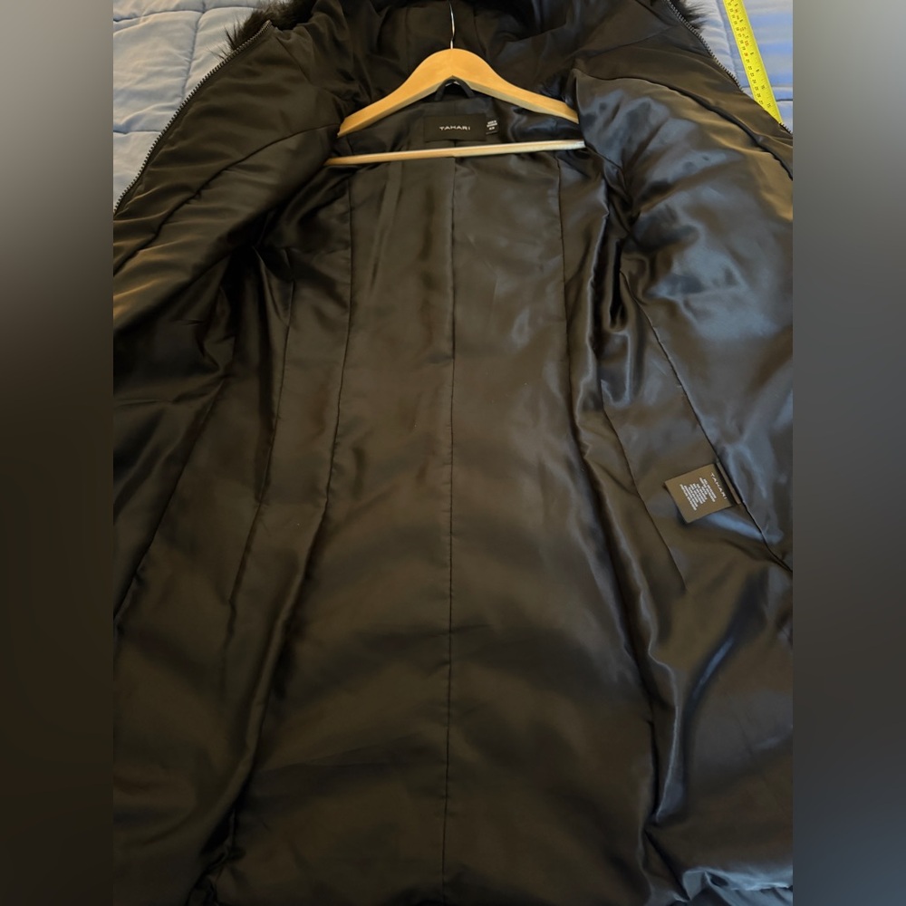 Tahari Black Down Puffer Coat with Removable Faux Fur Hood | Size M | Like New - Picture 9 of 16